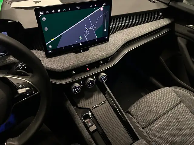 Skoda Superb view 20