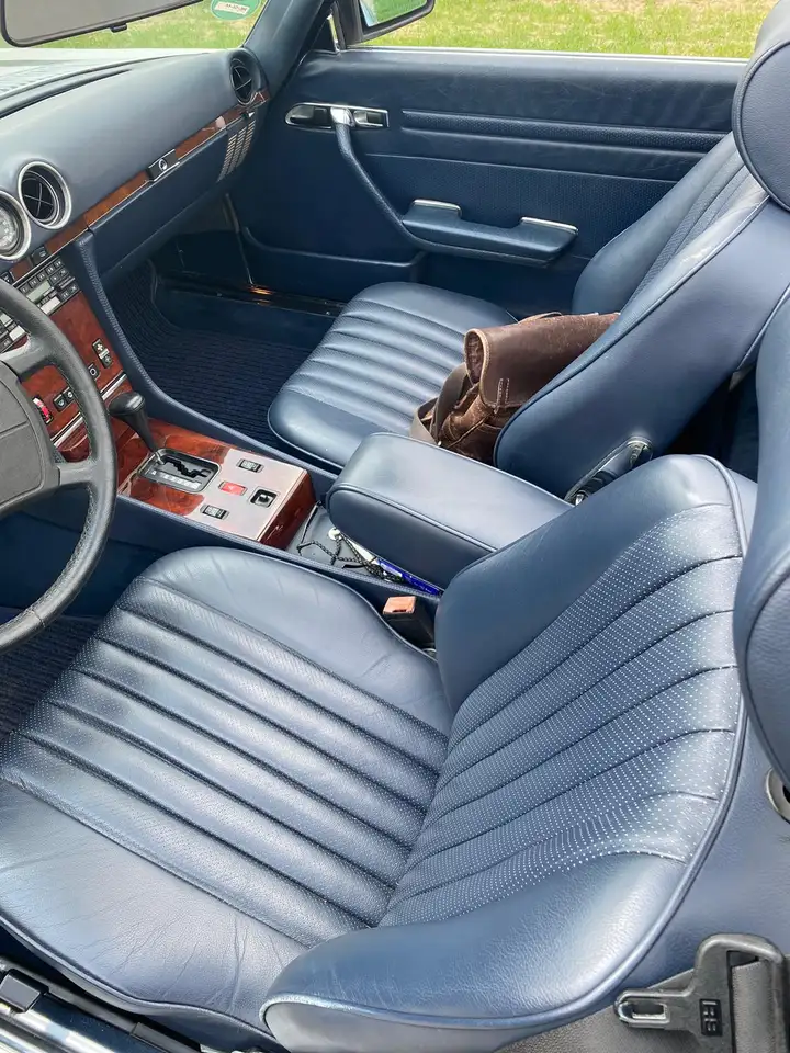 Mercedes-Benz SL 560 107er, foto 5