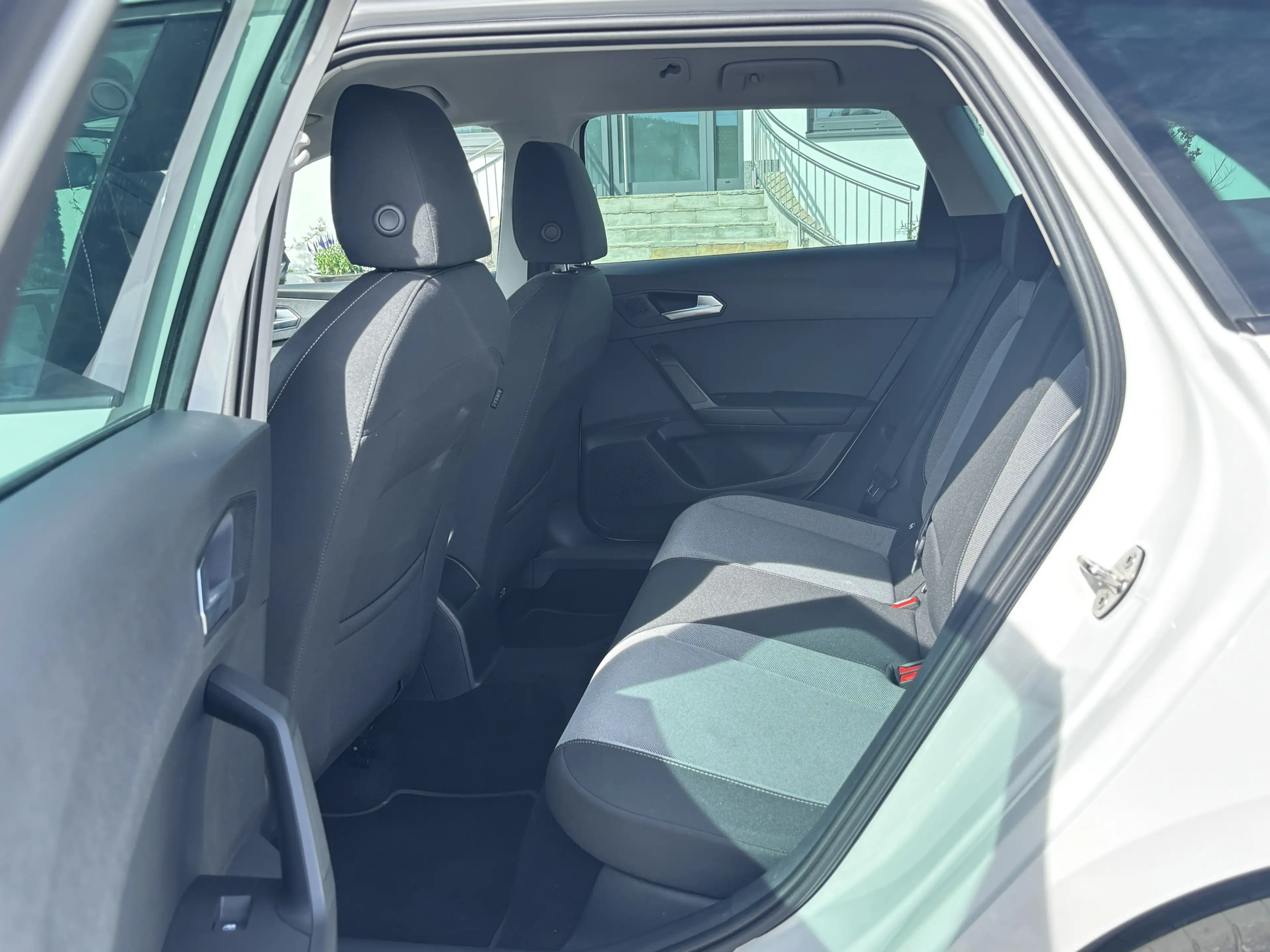 SEAT Leon Style LED NAV VC ACC SHZ LHZ PDC DAB WINTER — photo 12
