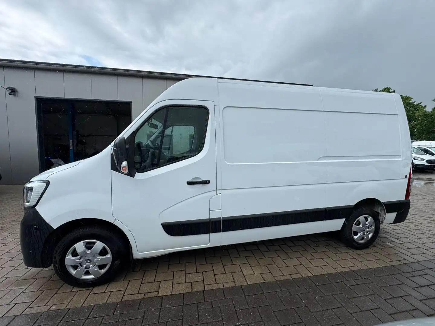 Renault Master III Kasten L2H2 3,3t /Kamera/Standheizung Weiß - 2