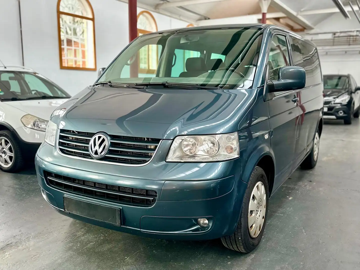 Volkswagen T5 Caravelle 2.5 TDI * 8 Sitzer * Grau - 1