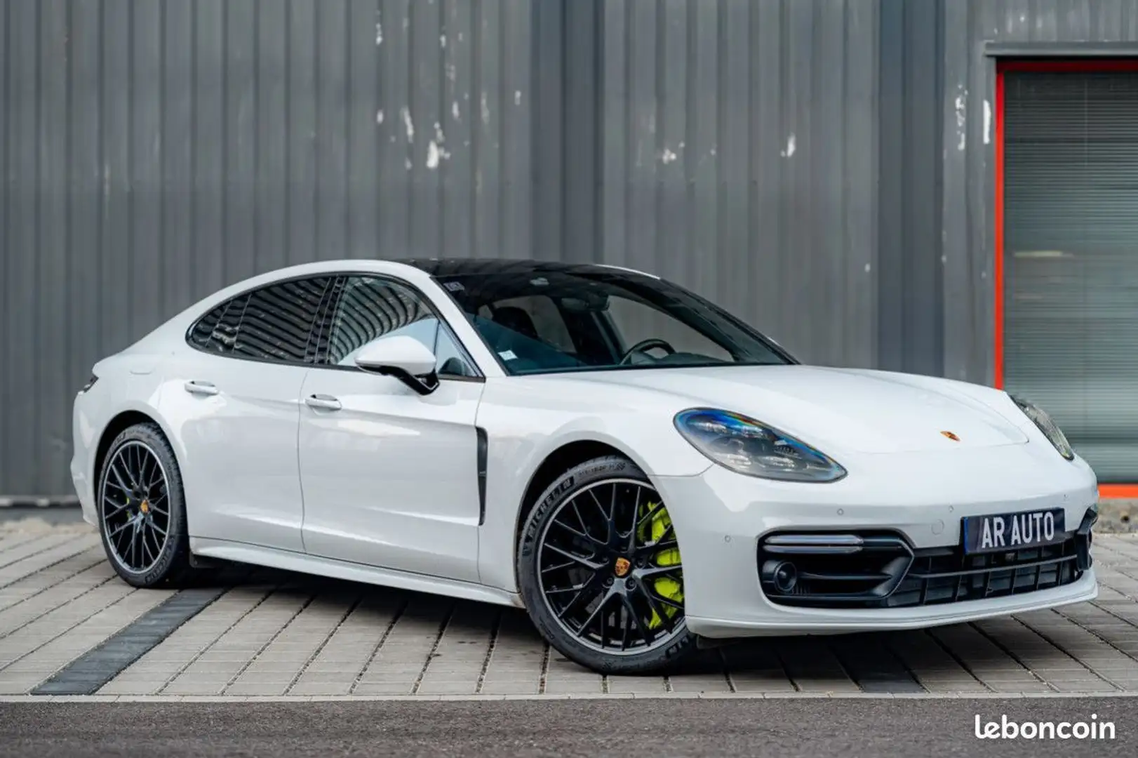 Porsche Panamera Turbo S E-Hybrid 680 Ch Sport design Sièges 18x Chauffants-Ventilées arrières chauffants Roues hiver PDLS%2B ACC Toit ouv Blanc - 1
