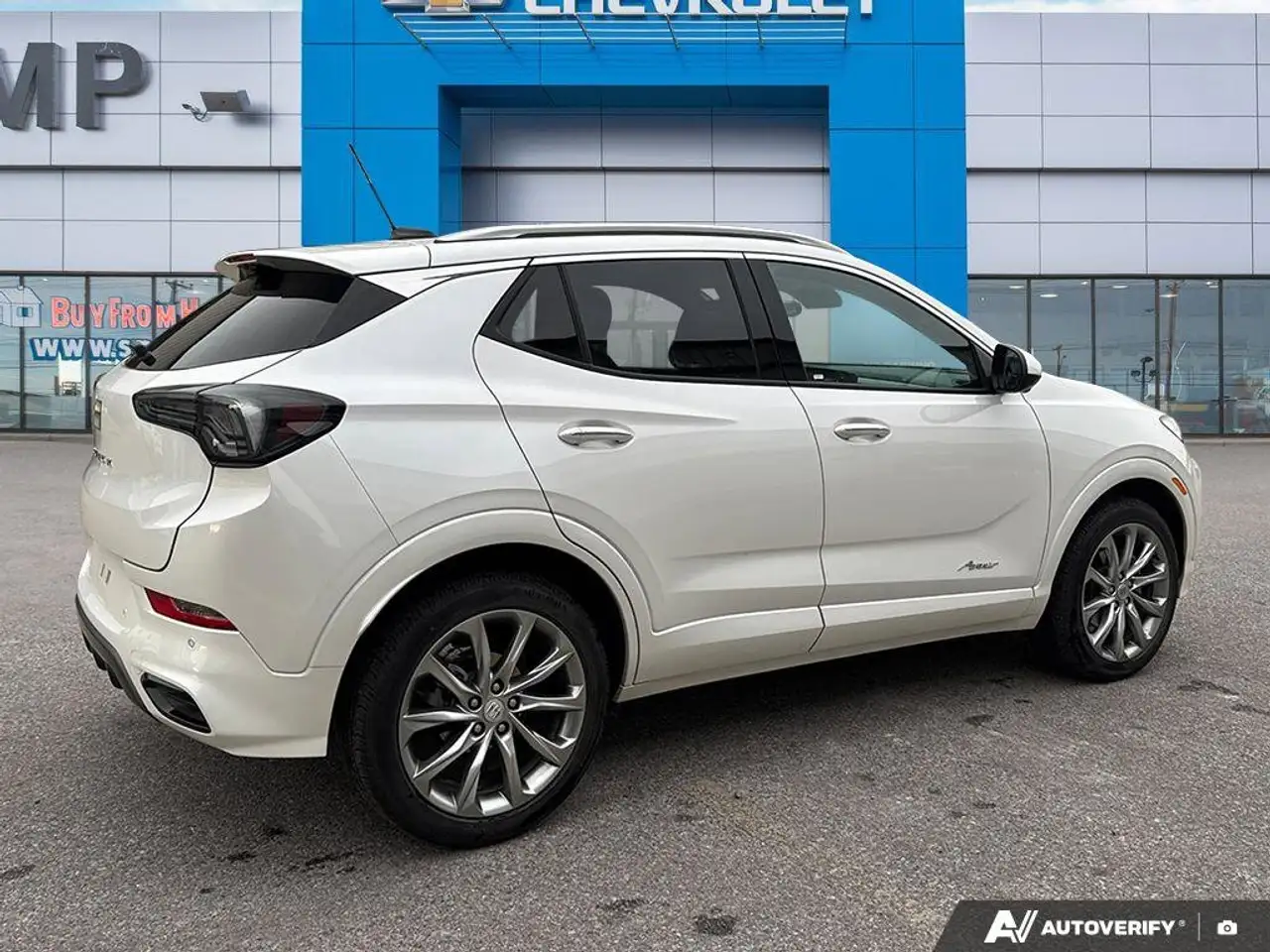 Buick Encore снимка Buick Encore