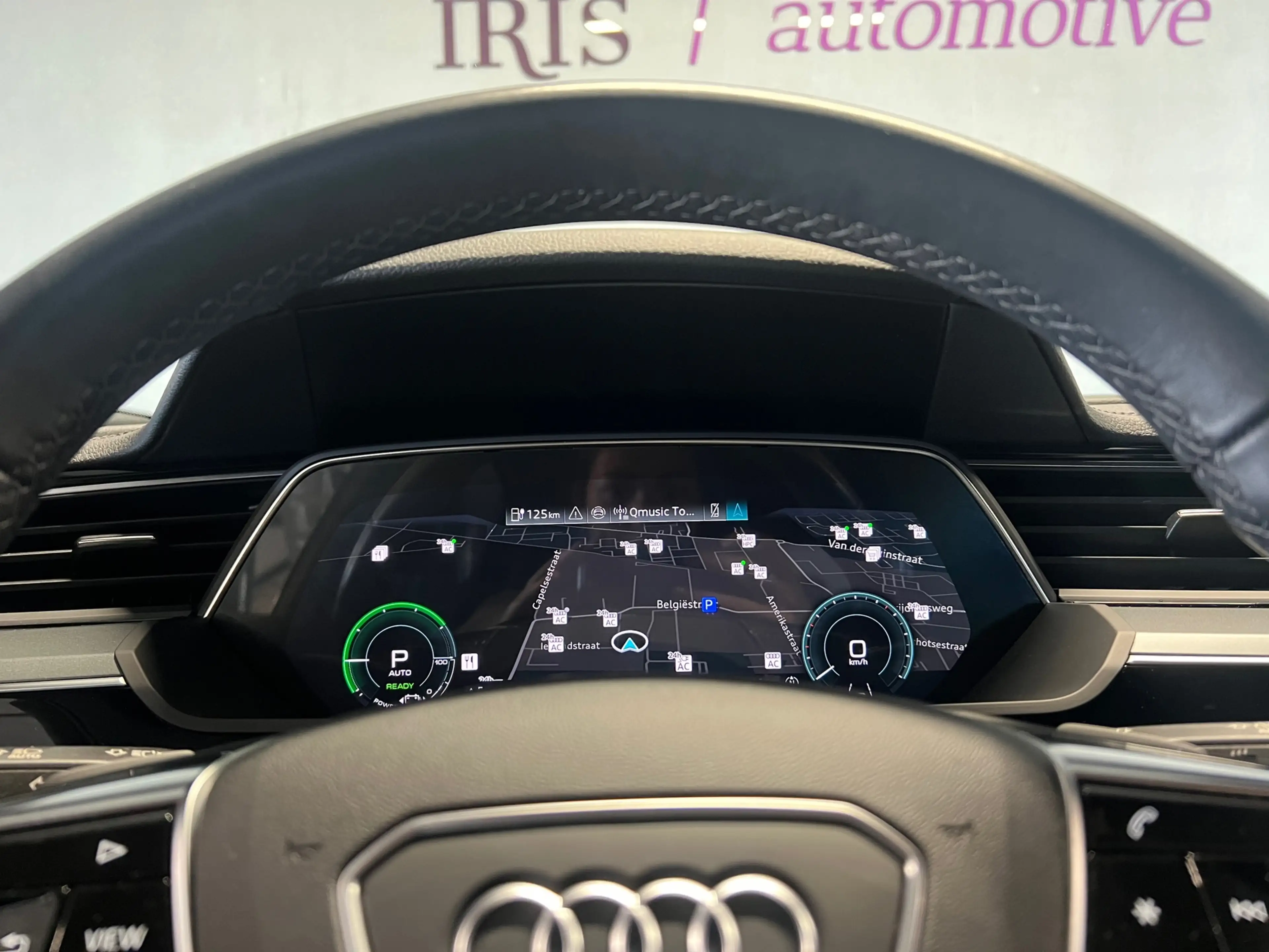 Audi Q8 e-tron E-tron 50 quattro - Luchtvering - Sportstoelen - S — photo 7