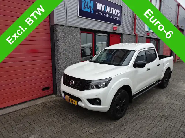 Nissan Navara NISSAN 2.3 190 pk 5 zitter automaat