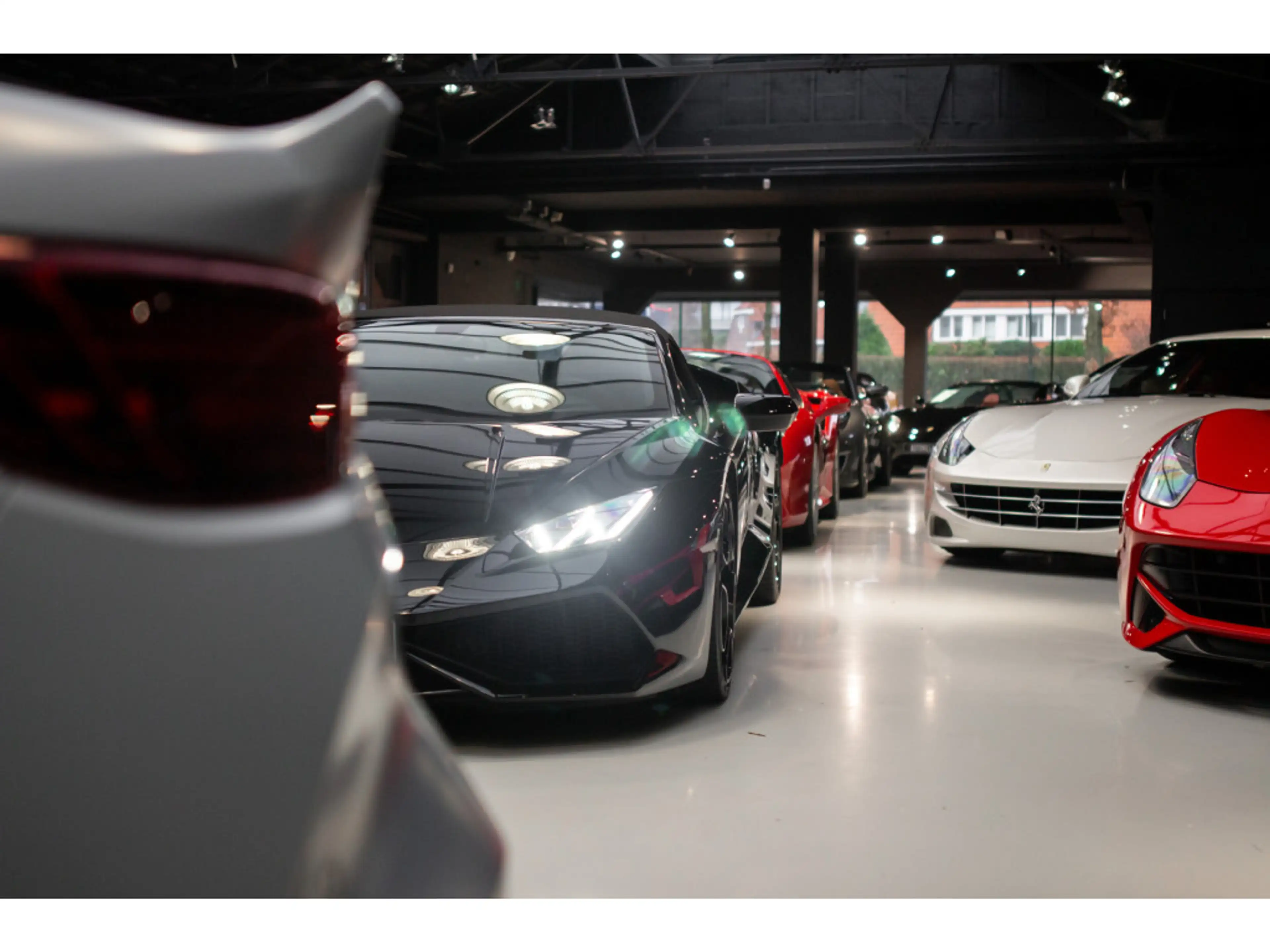 Toyota C-HR 1.8 Hybrid Dynamic Sport — photo 41