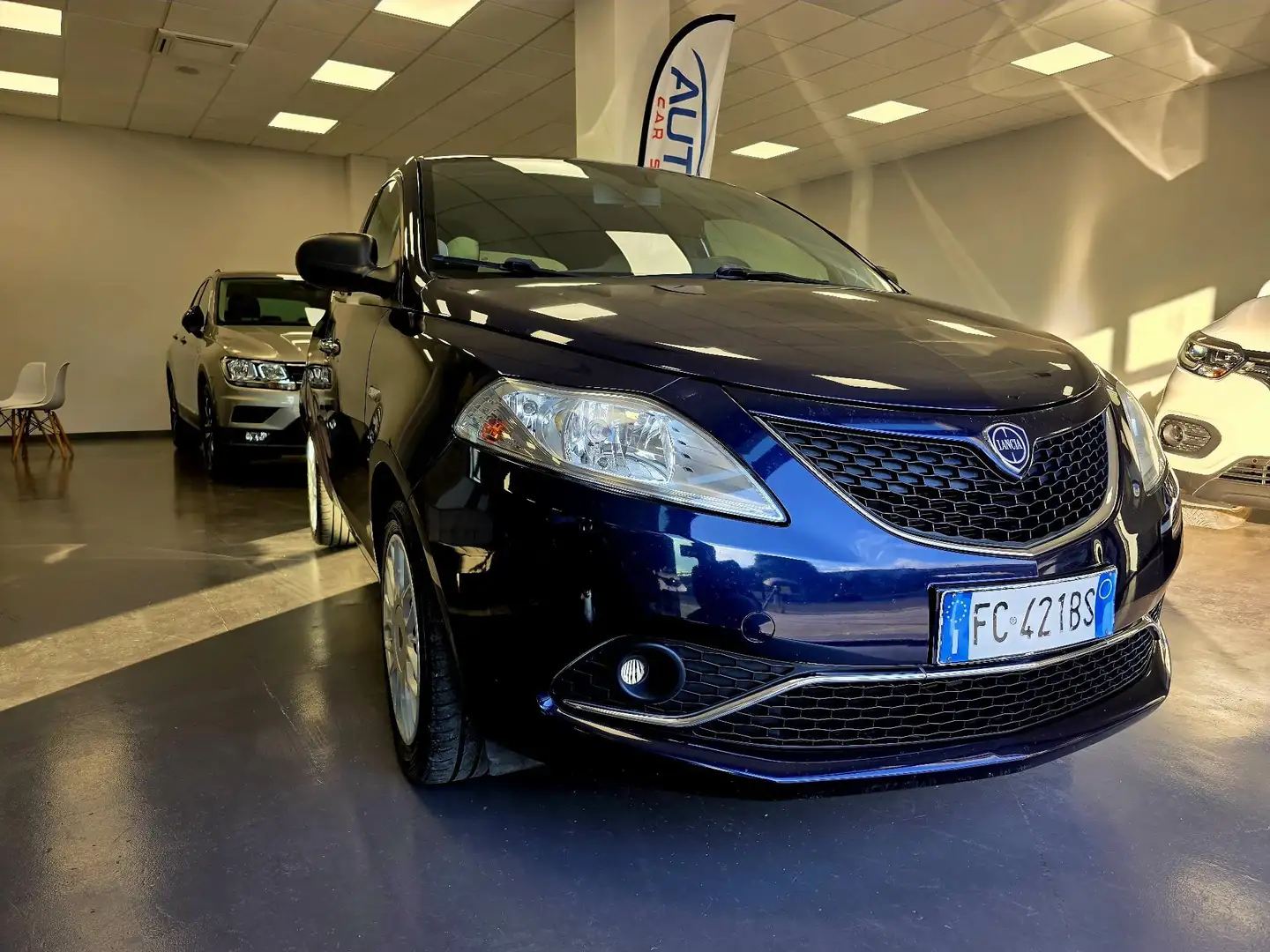 Lancia Ypsilon Ypsilon III 2015 1.2 Silver ecochic Gpl 69cv Blu/Azzurro - 1