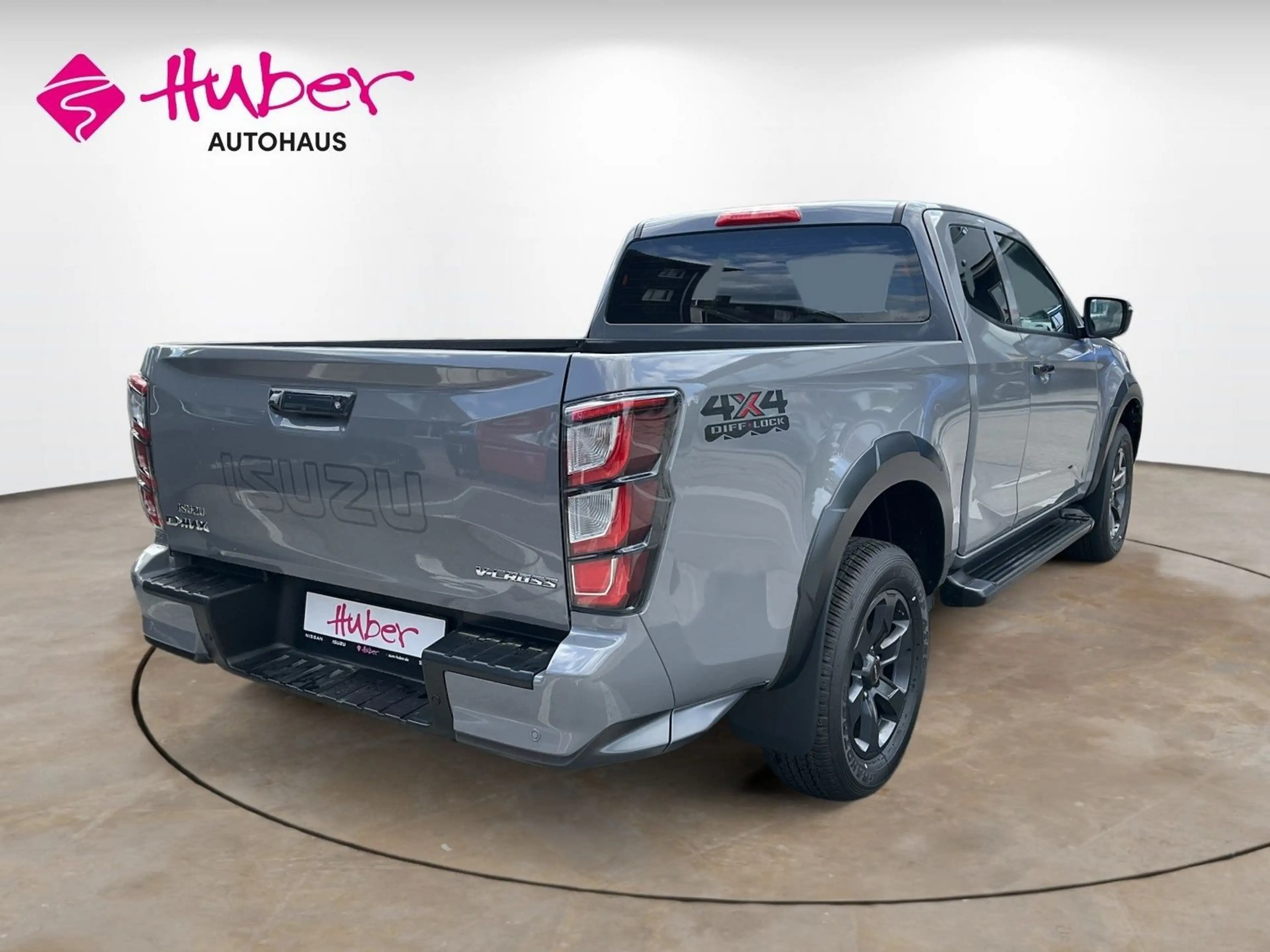 Isuzu D-Max Space Cab 1,9l 4x4 163PS AT - V-Cross — photo 6
