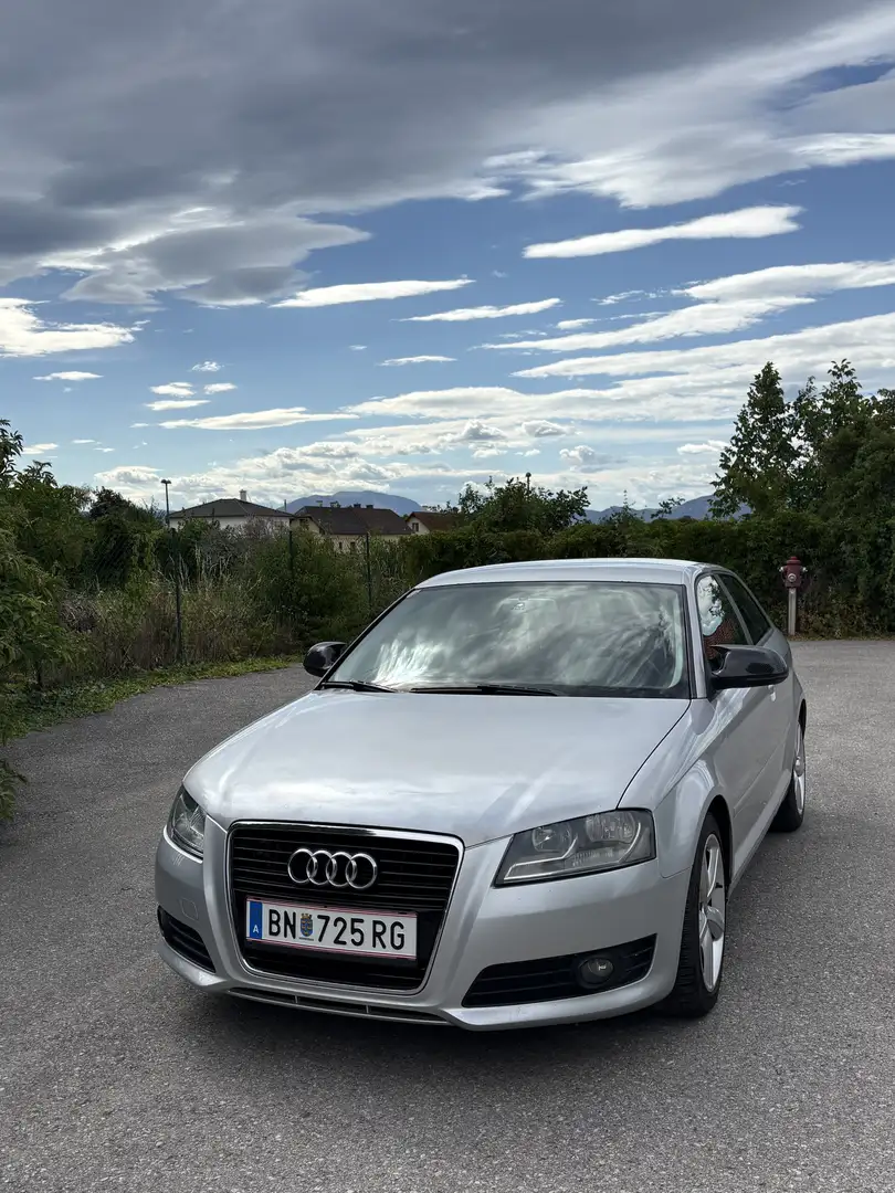 Audi A3 Ambition 2,0 TDI DPF Silber - 1