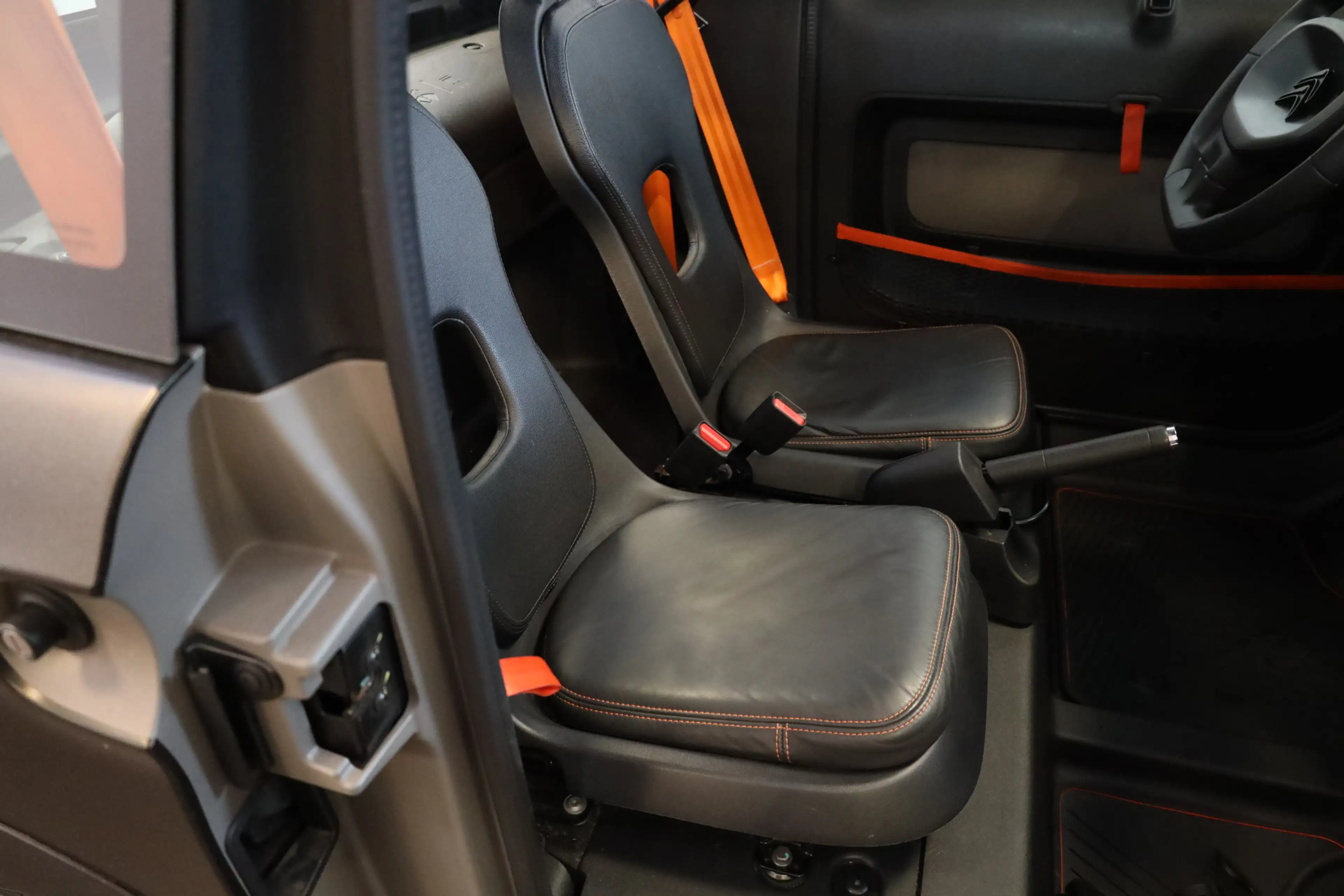 Citroen Ami Brommobiel | Wrap | Oranje gordels | Tuning | Luxe — photo 7