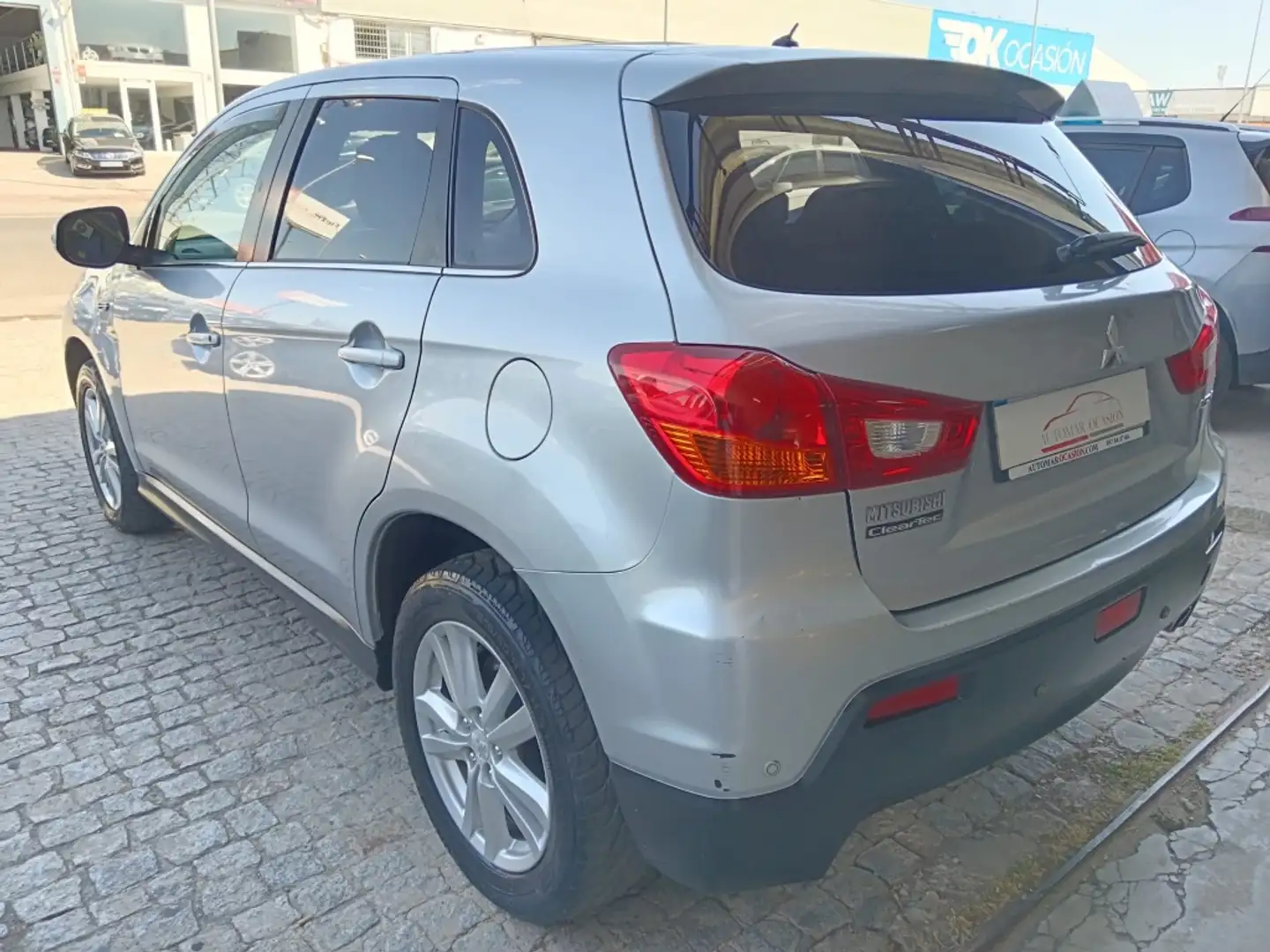Mitsubishi ASX 200DI-D Motion Plateado - 2