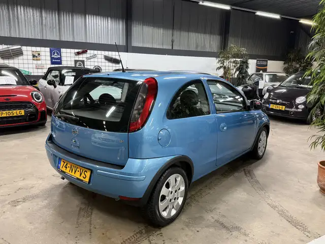 Opel Corsa view 4