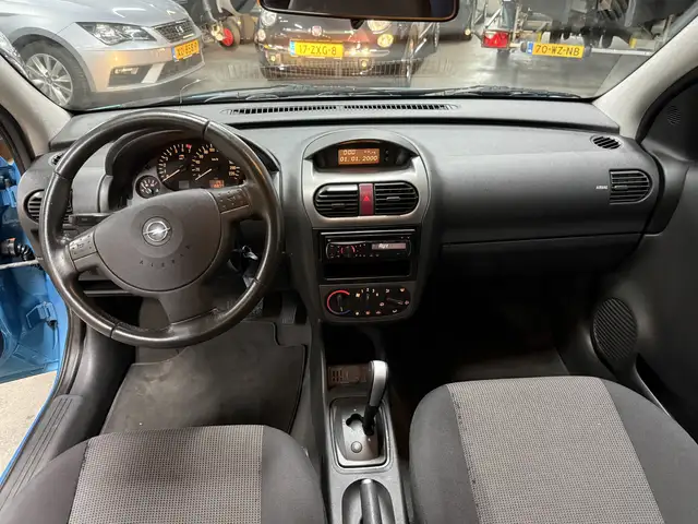 Opel Corsa view 11