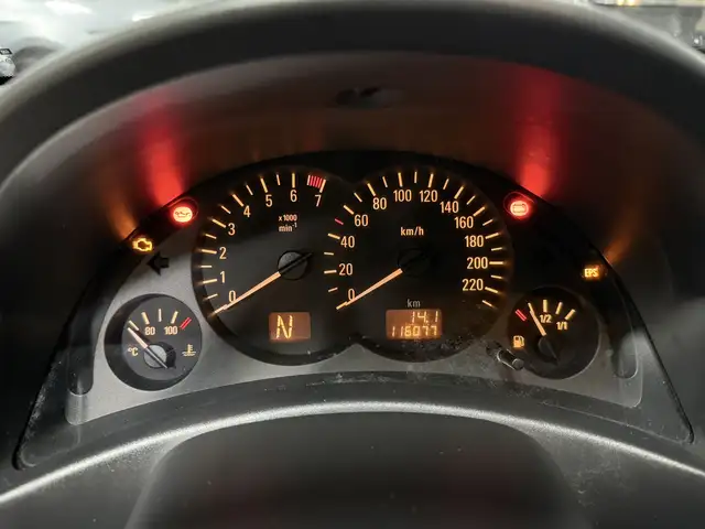 Opel Corsa view 15