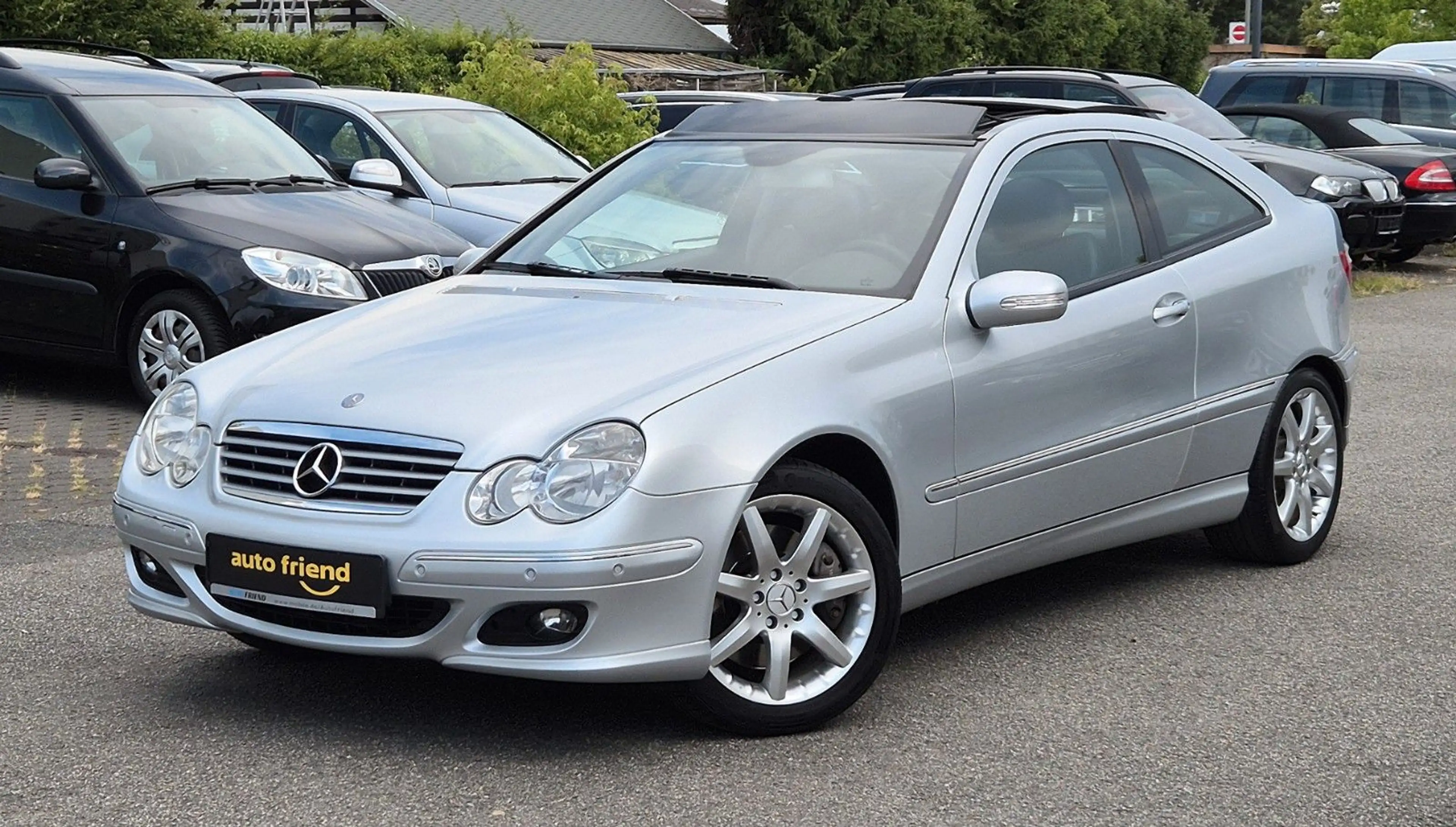 Mercedes-Benz C 350 Coupe AUT. /PANO/NAVI/LEEDER/AHK/PDC/SHZ — photo 3