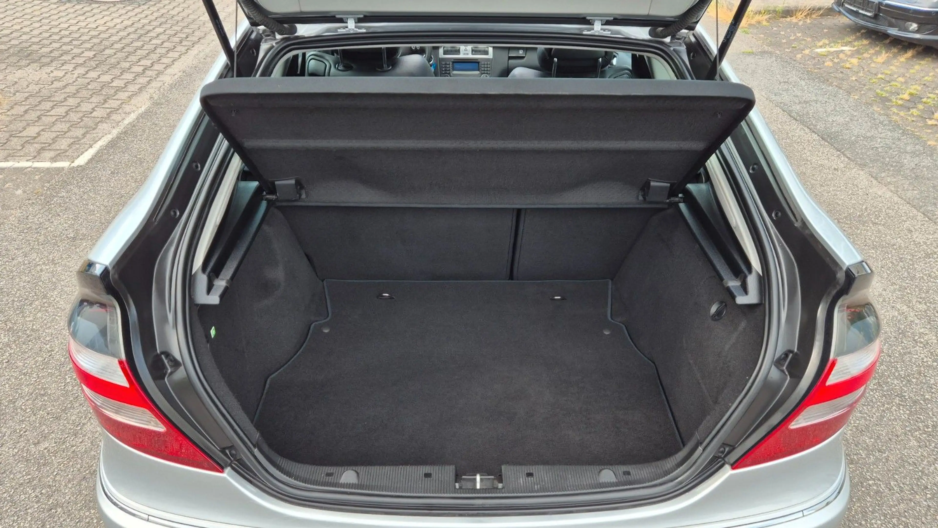 Mercedes-Benz C 350 Coupe AUT. /PANO/NAVI/LEEDER/AHK/PDC/SHZ — photo 15