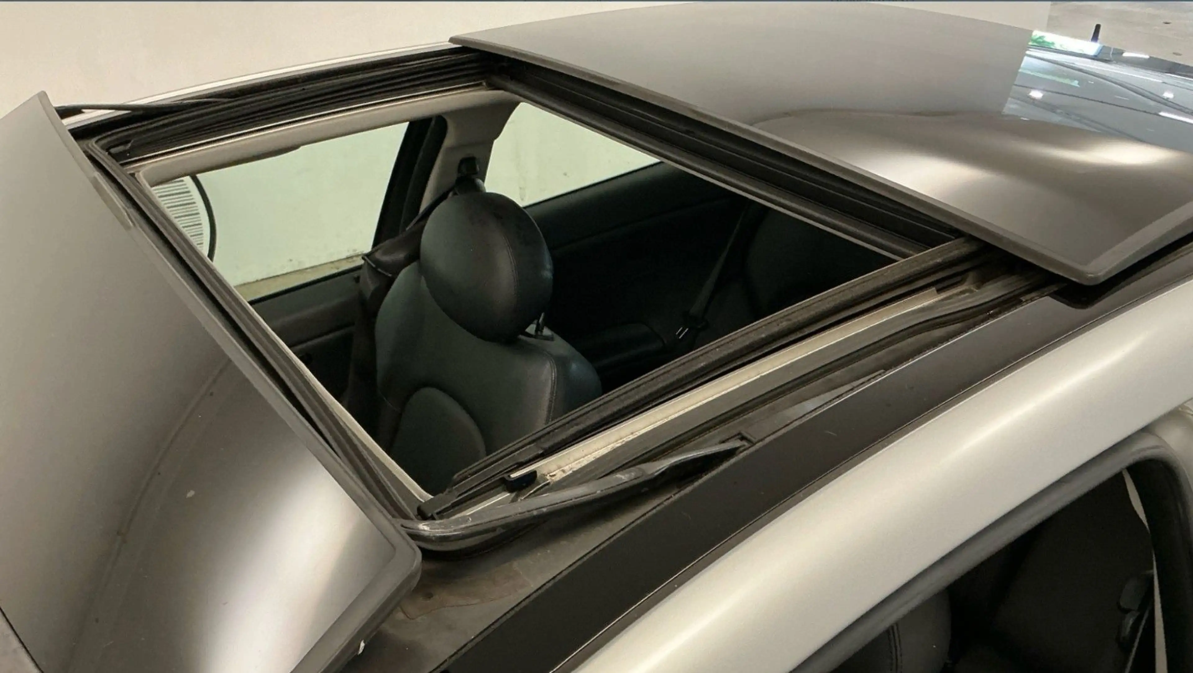 Mercedes-Benz C 350 Coupe AUT. /PANO/NAVI/LEEDER/AHK/PDC/SHZ — photo 14