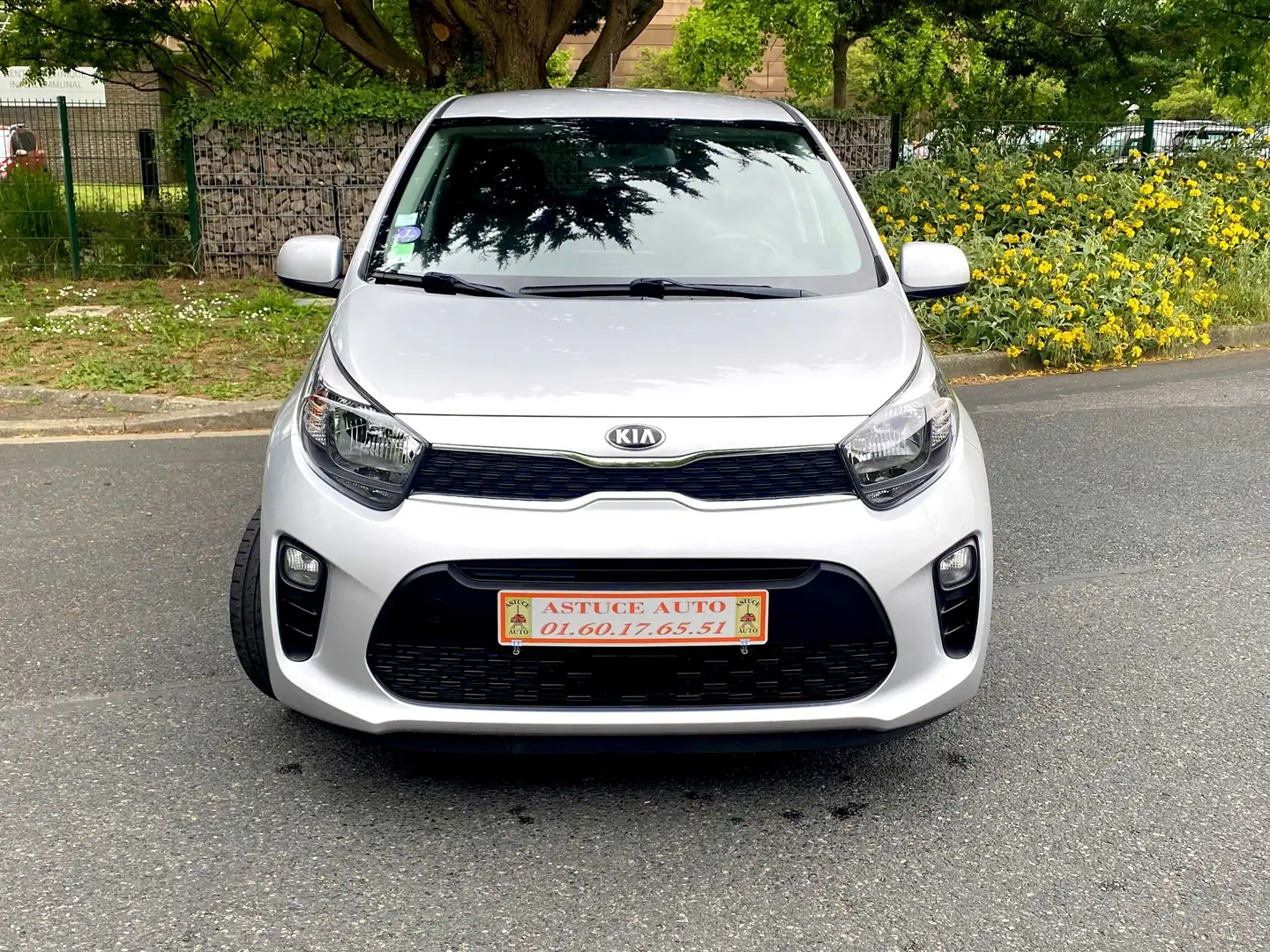 Kia Picanto 1.0 67CH LAUNCH EDITION Gris - 2