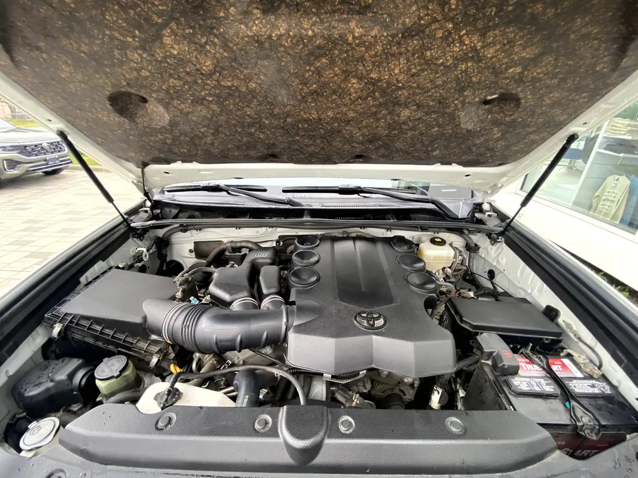 Toyota 4-Runner снимка Toyota 4-Runner
