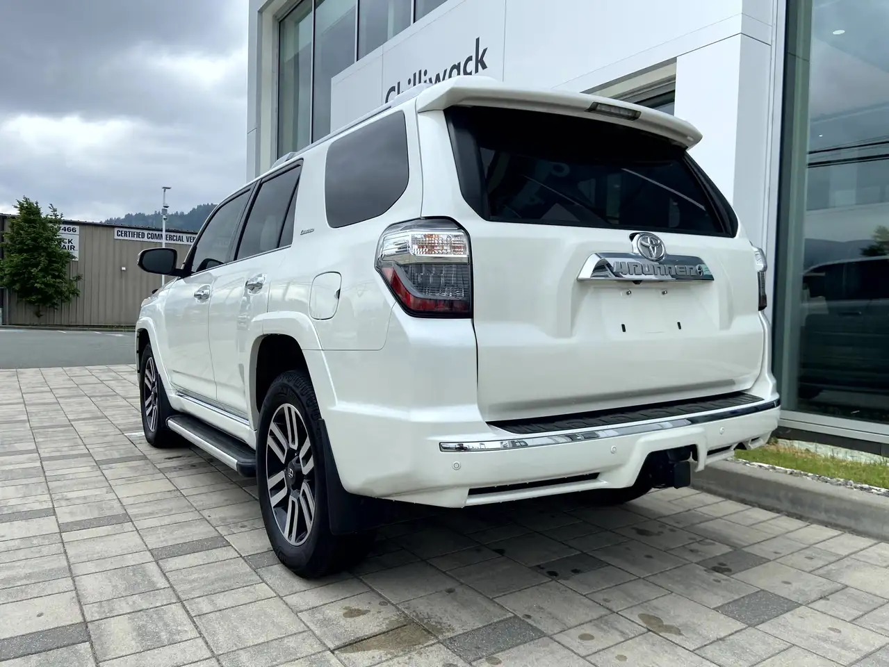 Toyota 4-Runner снимка Toyota 4-Runner