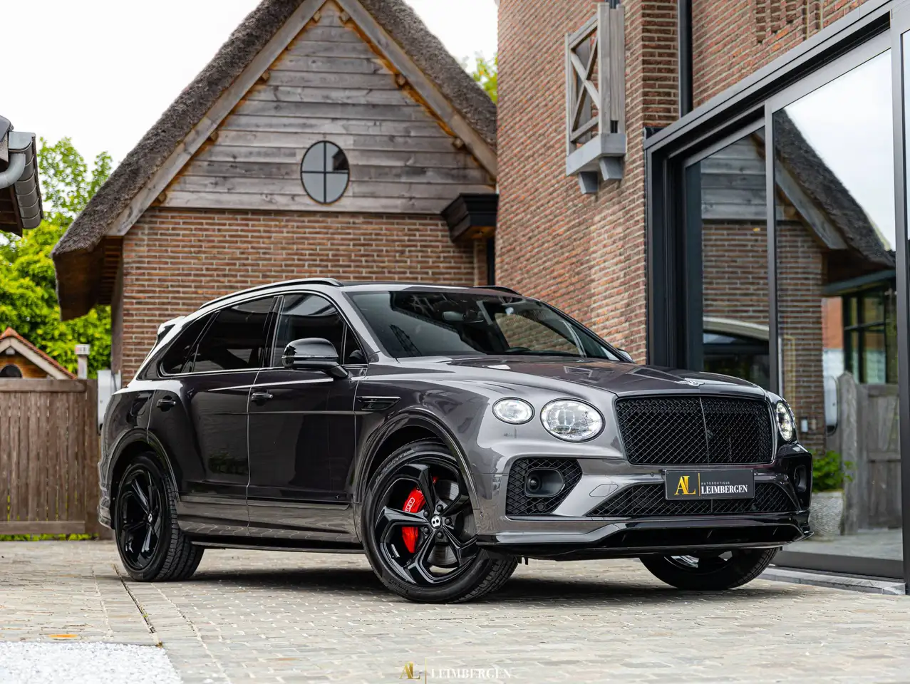 Bentley Bentayga 2024