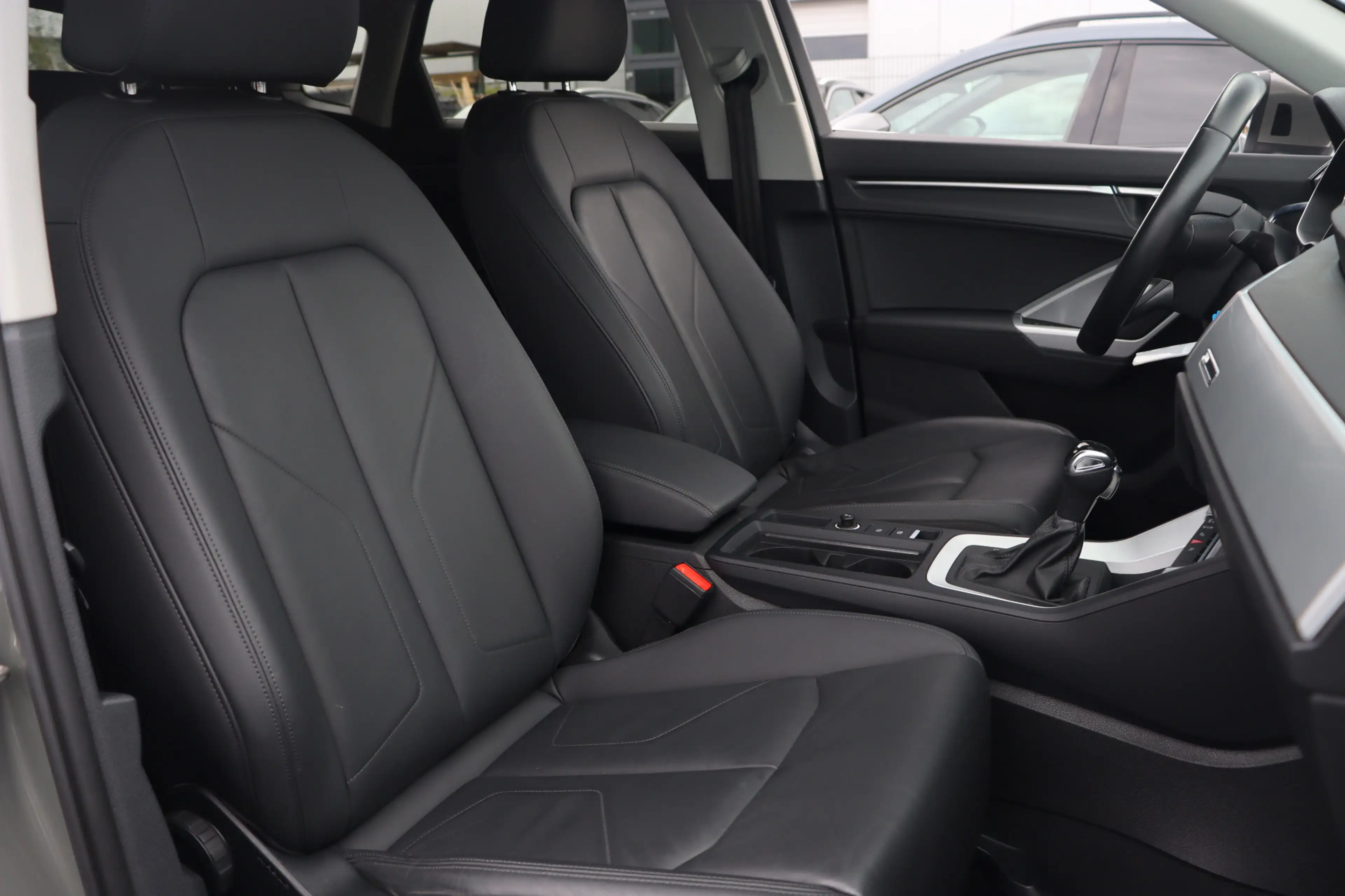 Audi Q3 Sportback 45 TFSI e Business Edition | Leder | Cam — photo 12