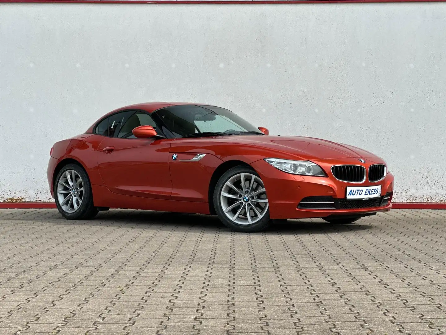 BMW Z4 28i sDrive Cabrio XENON*HiFi*SportAut Оранжевий - 1