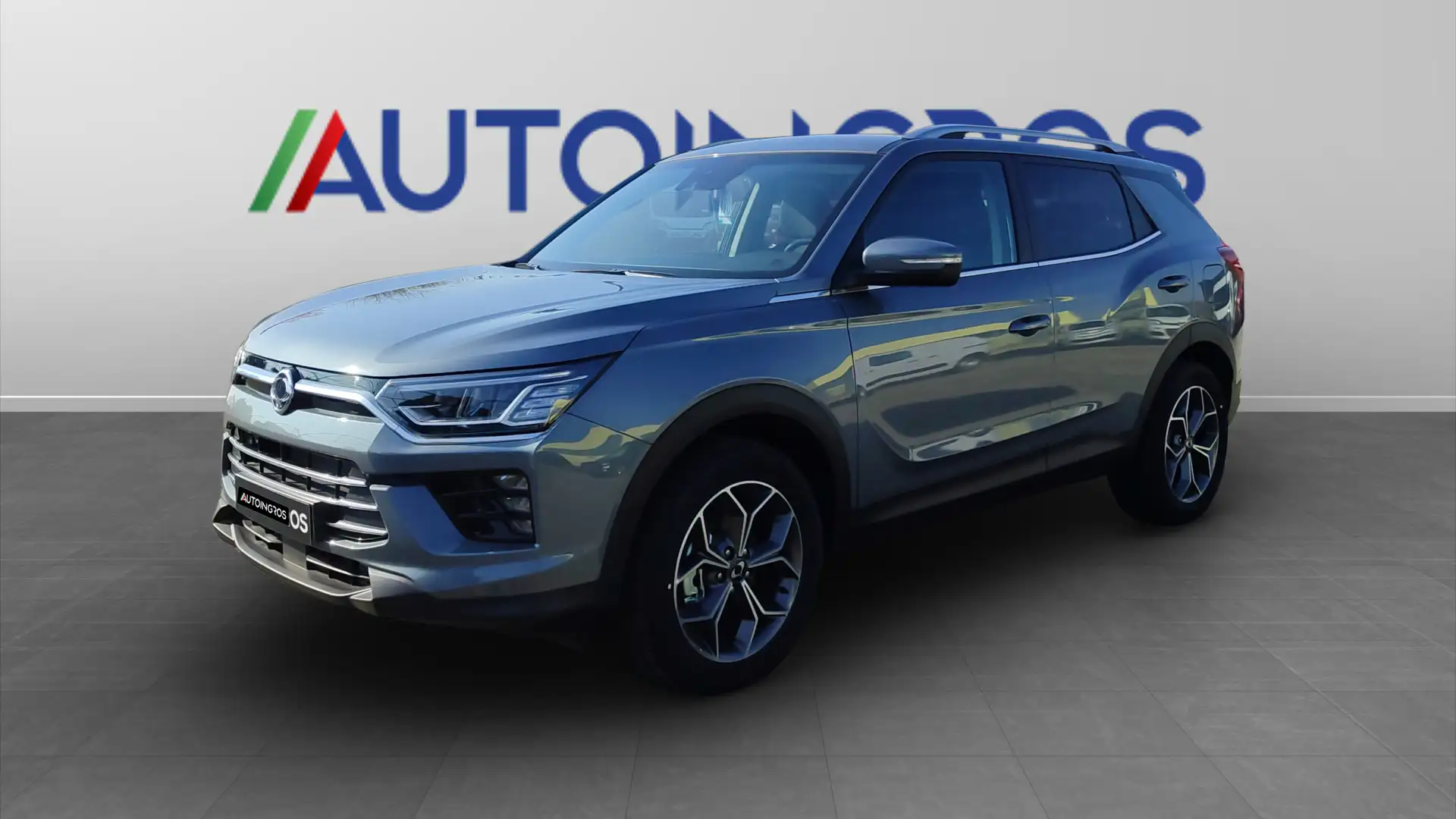 SsangYong Korando 1.5 GDI-Turbo Dream Grau - 1