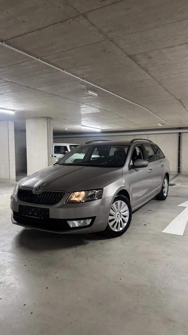 Skoda Octavia Combi 1.2 TSI/Pickerl Neu/Servicegepflegt! - 1