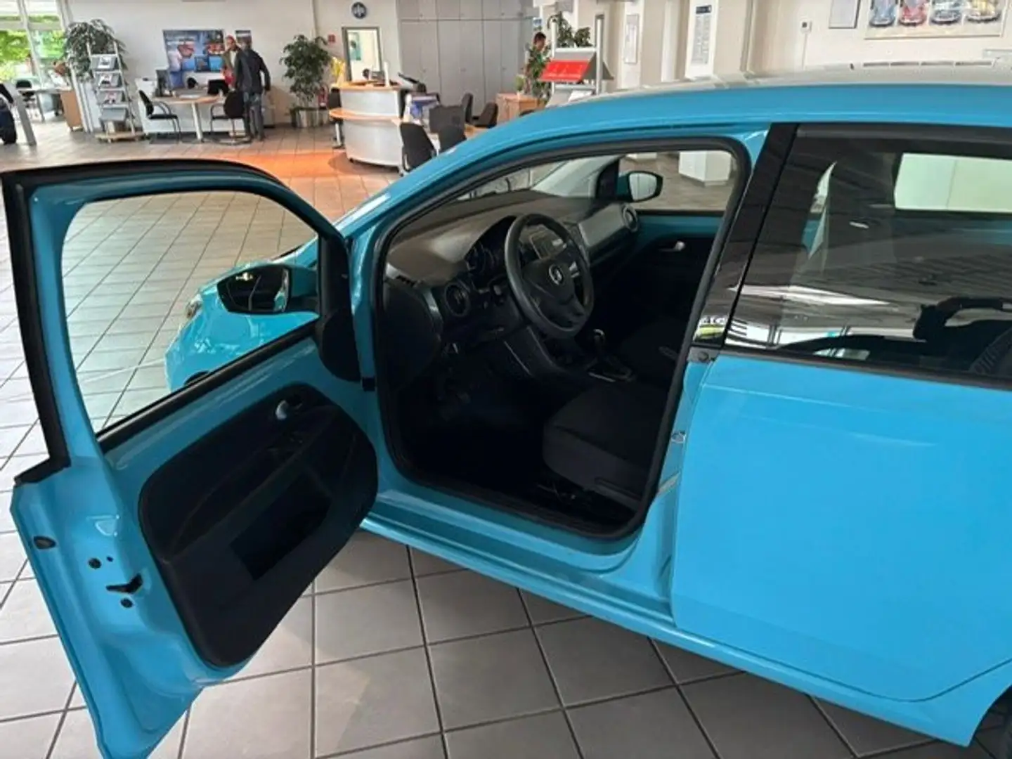 Volkswagen up! e-up! Climatronic Automatik Bleu - 2