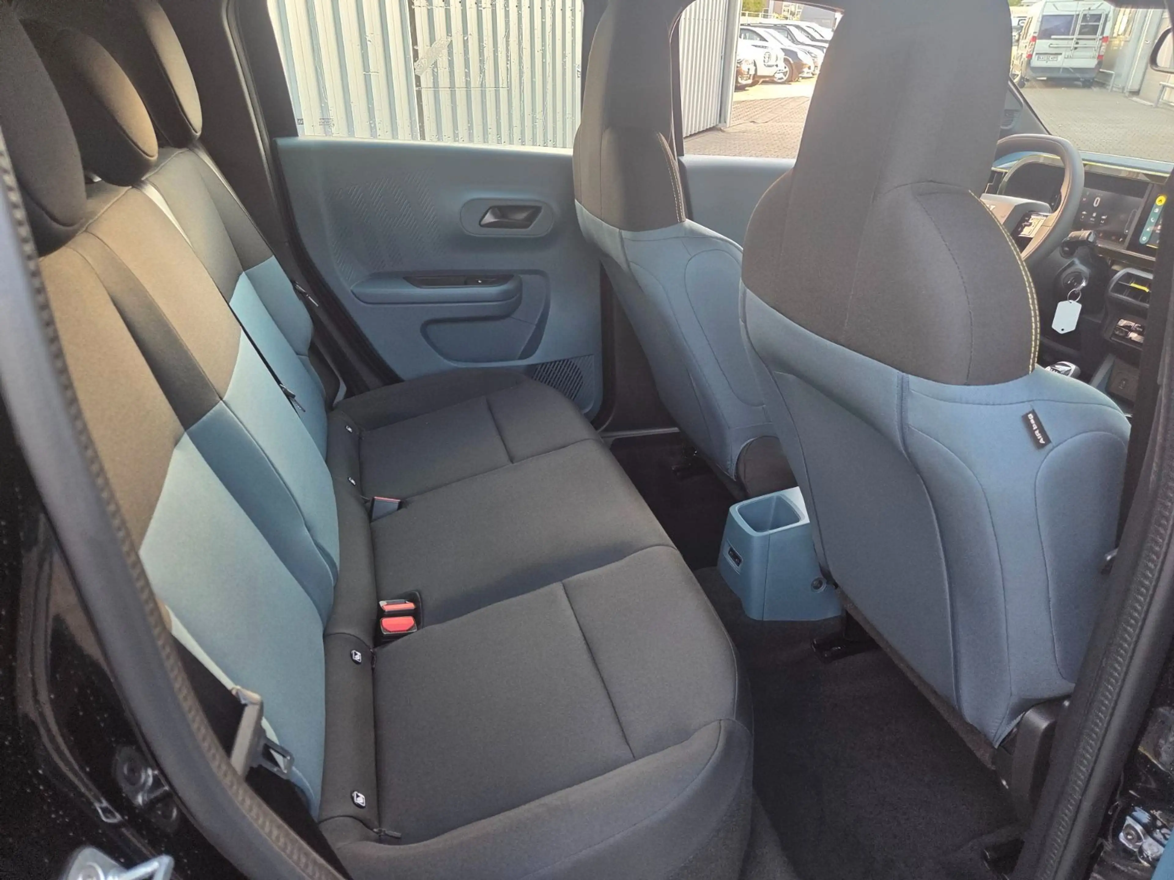 Fiat Grande Panda "Icon" 1.2 Turbo (100 PS) 6MT Tech — photo 12