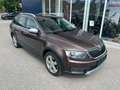 Skoda Octavia Combi 2,0 TDI 4x4 Scout DSG *136.000km*EZ:02/2015* Braun - thumbnail 1