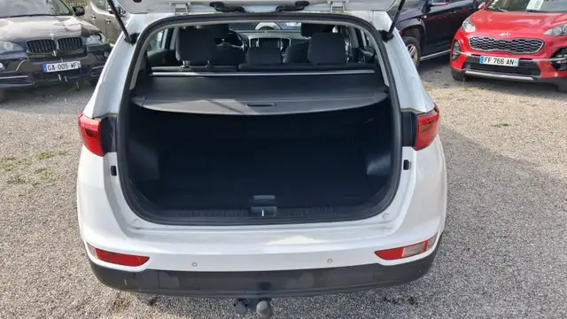 Kia Sportage view 11