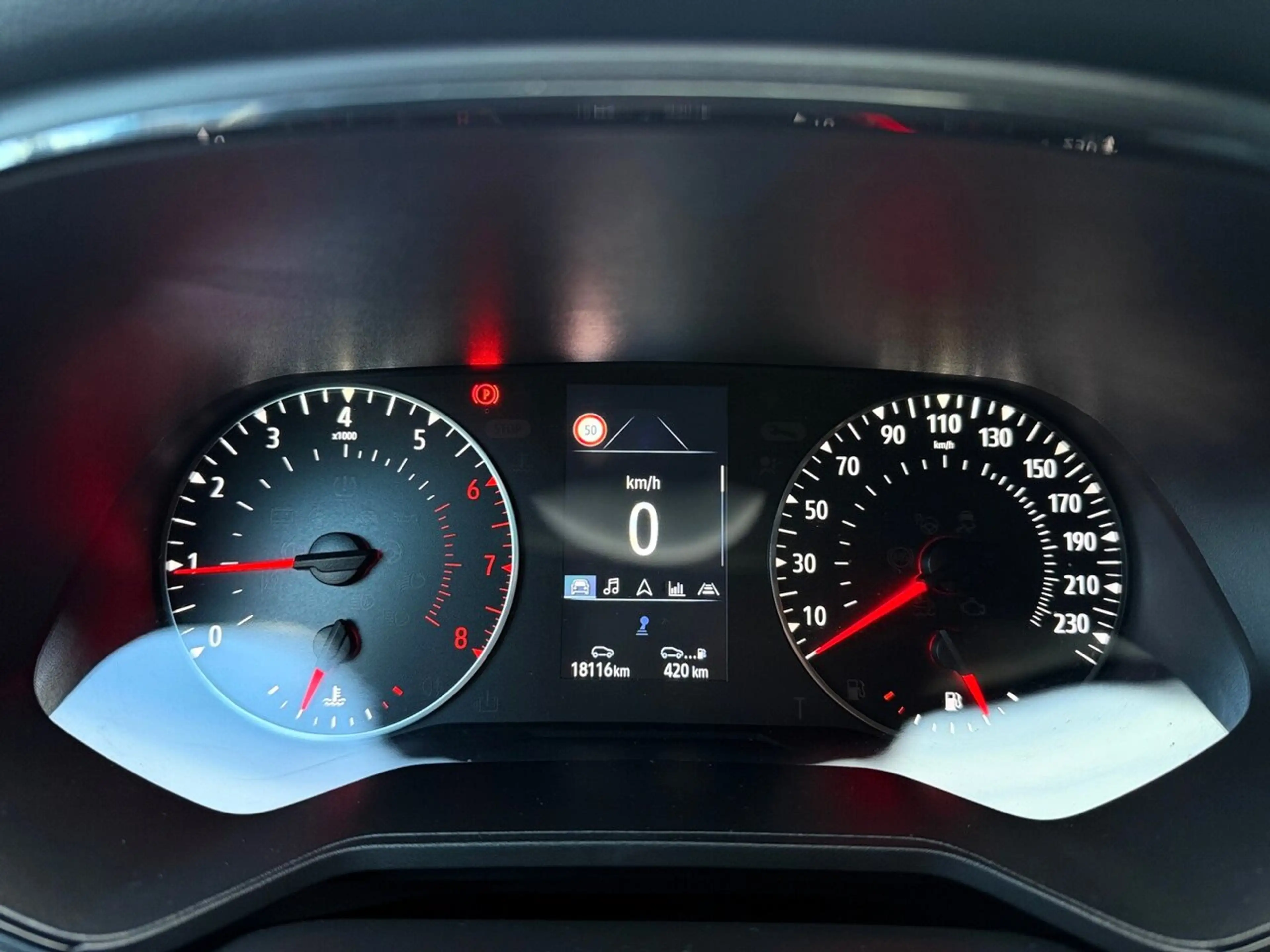 Renault Clio 1.0 TCe 90 Evolution 5d + Navi + Look 16inch — photo 10