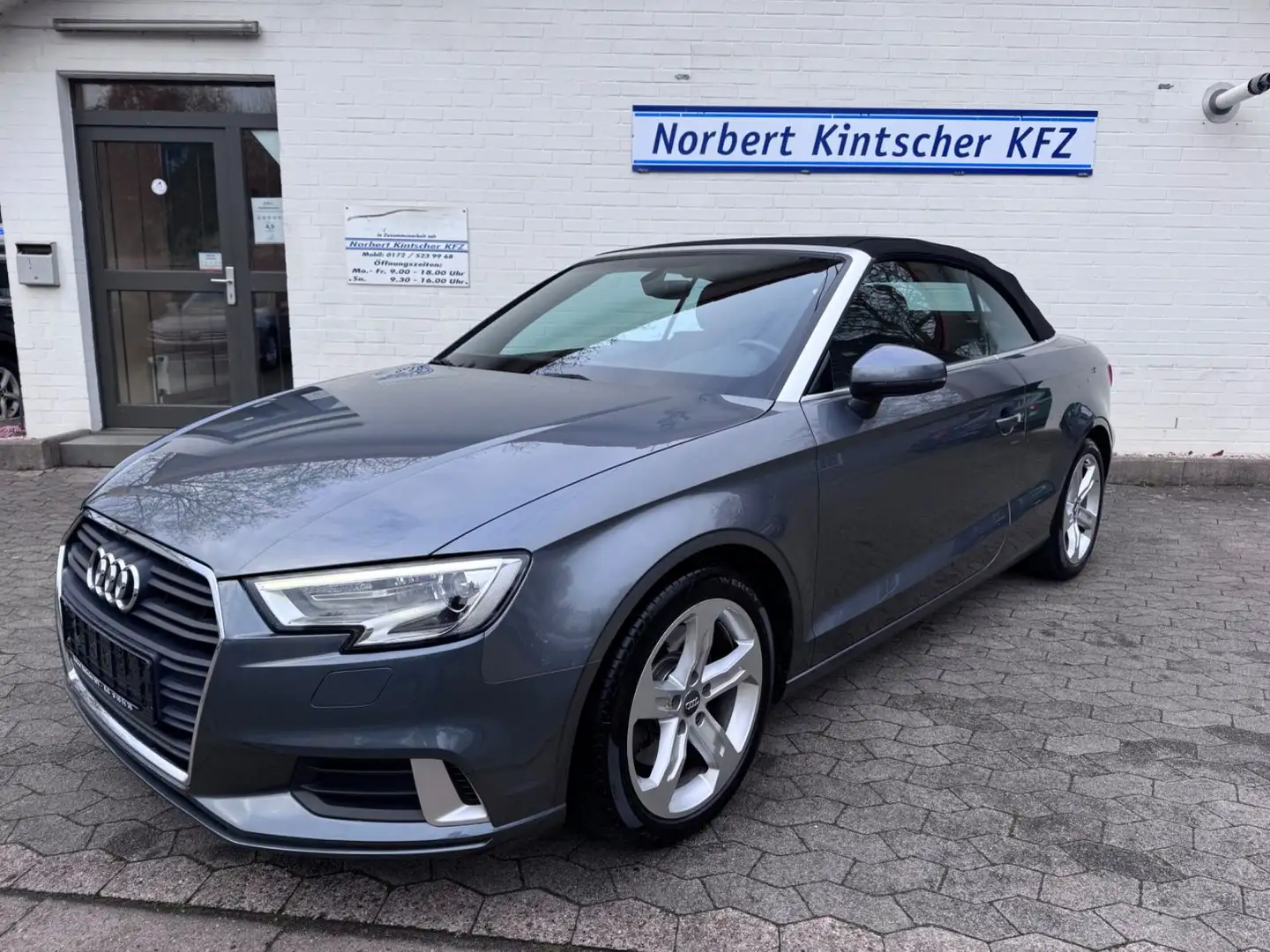 Audi A3 Cabriolet Sport Navi / SHZ/Bi-Xenon /Soundsys Gris - 1