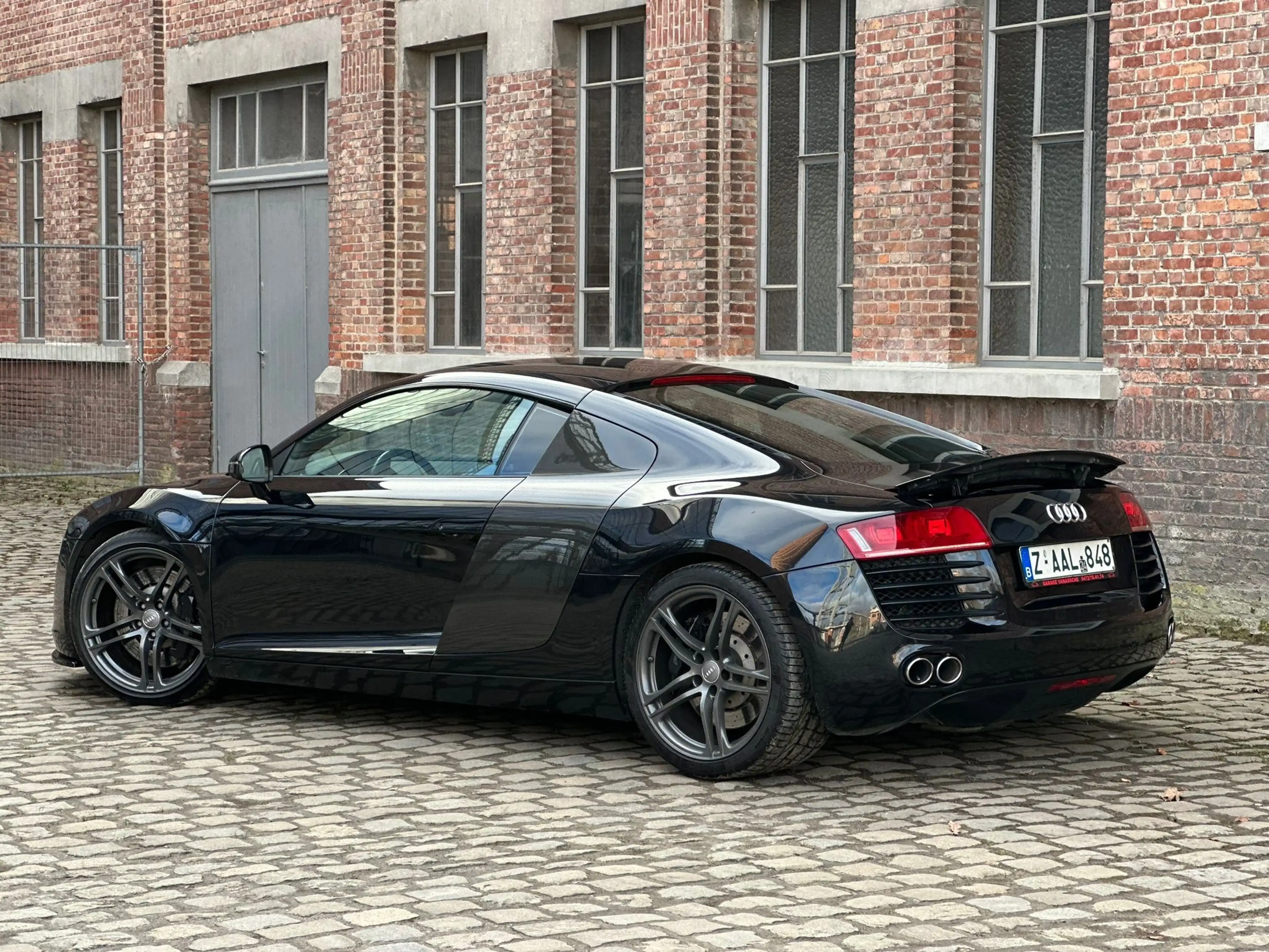 Audi R8 R8 4.2 FSI quattro R tronic — photo 3