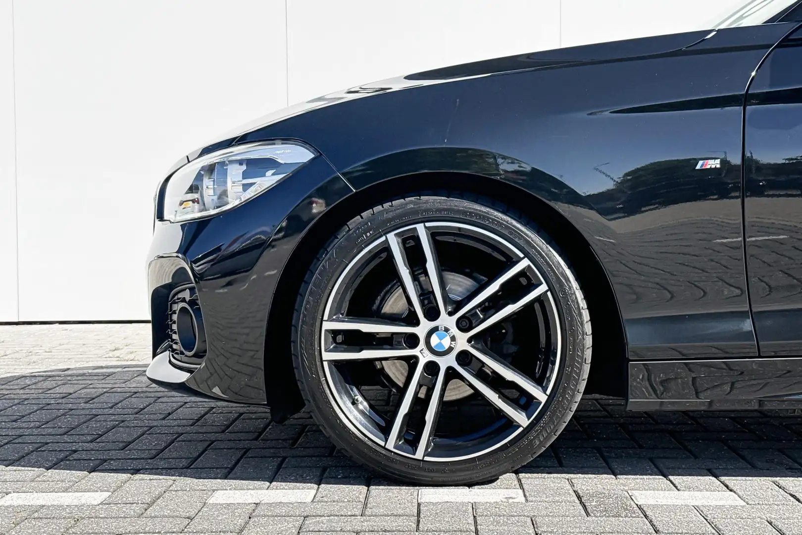 BMW 118 1 Serie 118i | M Sport |  HiFi System | Noir - 2