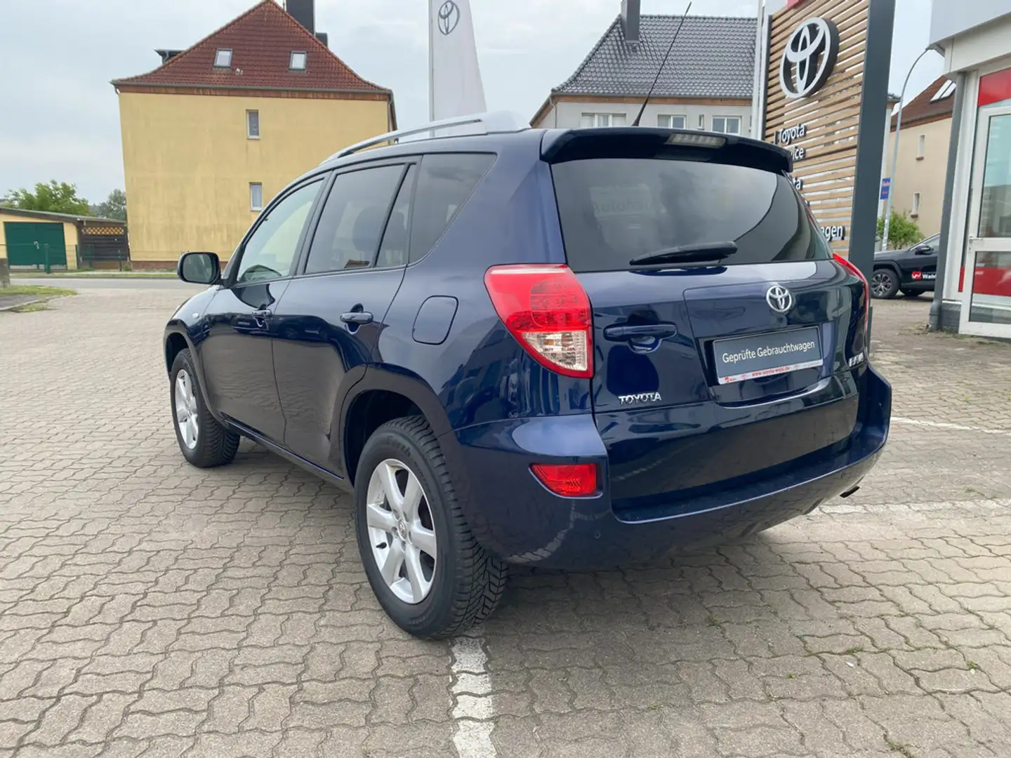 Toyota RAV 4 Bleu - 2