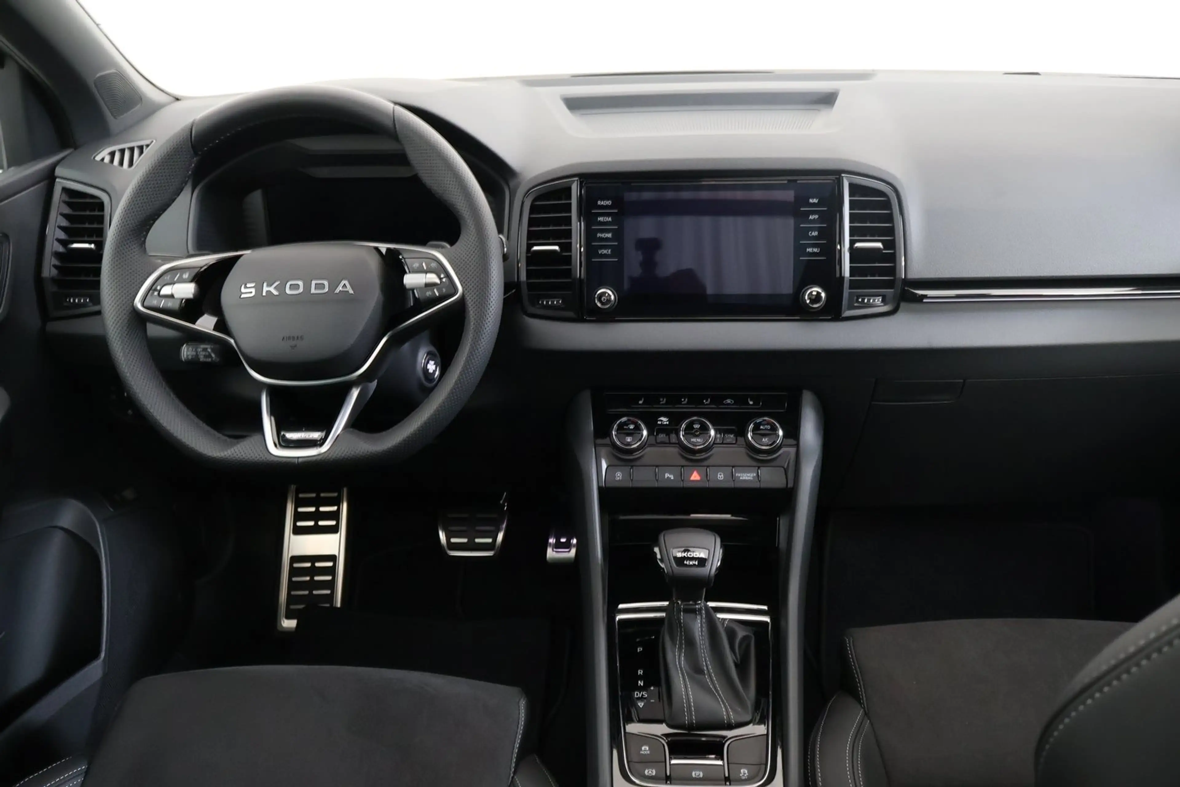 Skoda Karoq 4x4 Sportline TDI DSG — photo 5