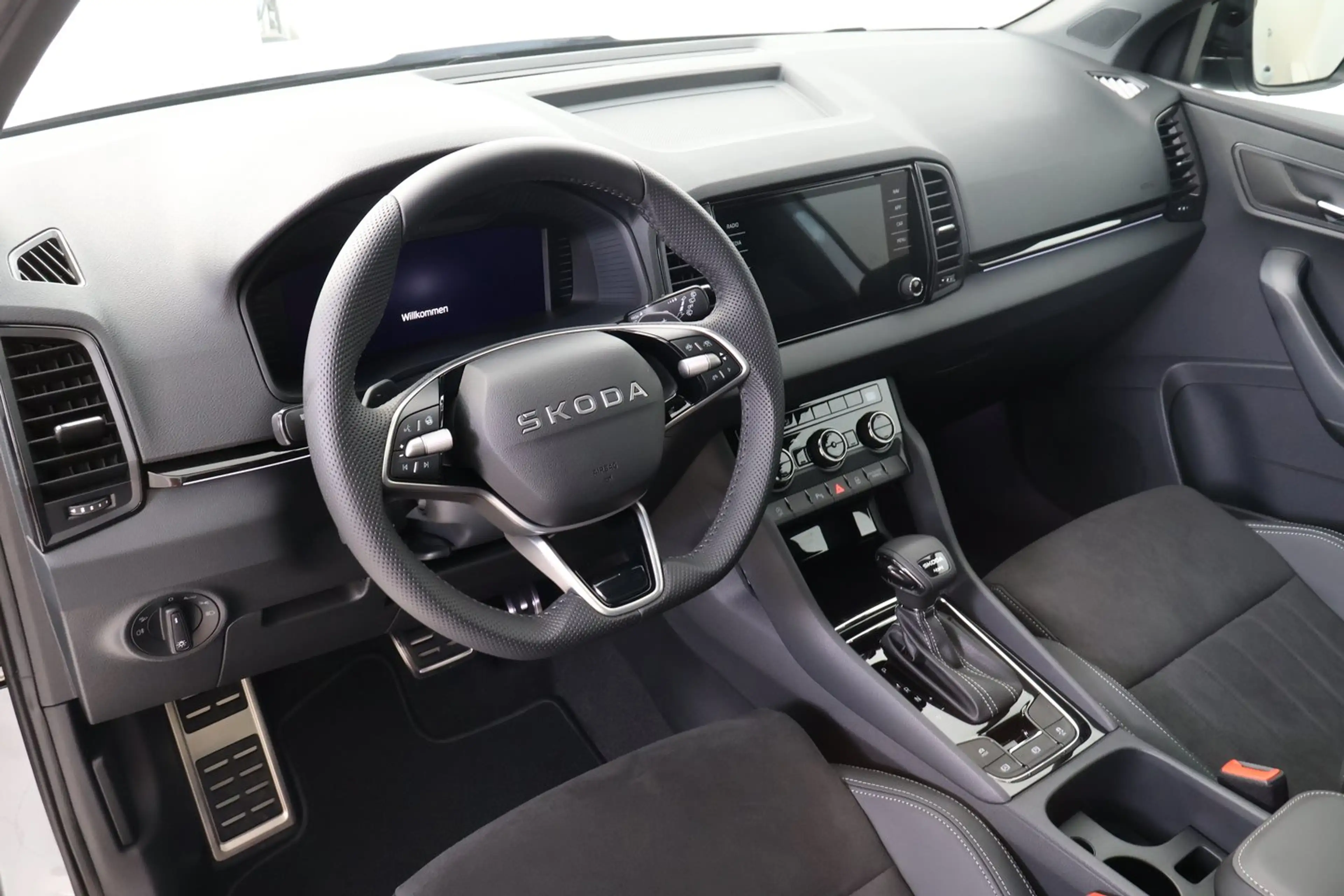 Skoda Karoq 4x4 Sportline TDI DSG — photo 10