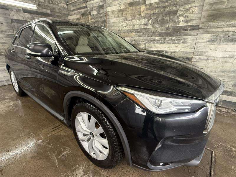 2019 Infiniti QX50 PURE AWD CUIR TOIT PANO ** APPROUVÉ À 99.9% **
