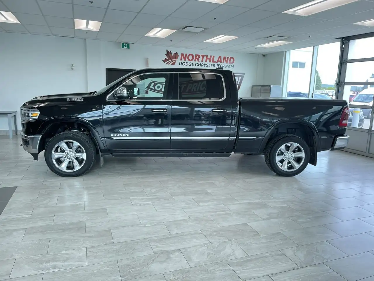 RAM 1500 photo RAM 1500
