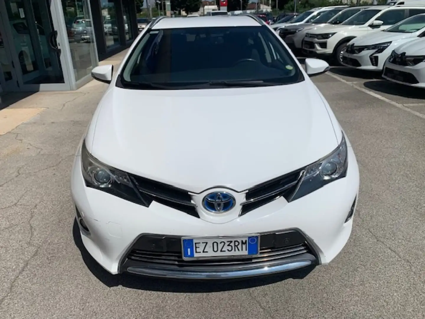 Toyota Auris Touring Sports 1.8 Hybrid Lounge Tagliandi r Blanc - 2