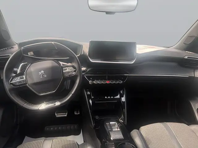 Peugeot 2008 view 11