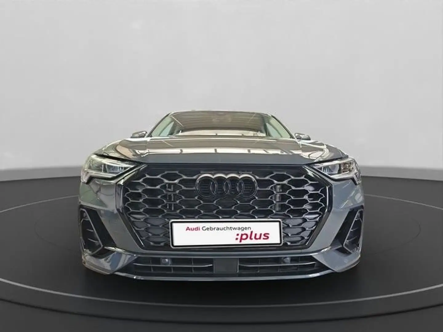 Audi Q3 Sportback 45 1.4 tfsi e s-tronic 2022 Grijs - 2