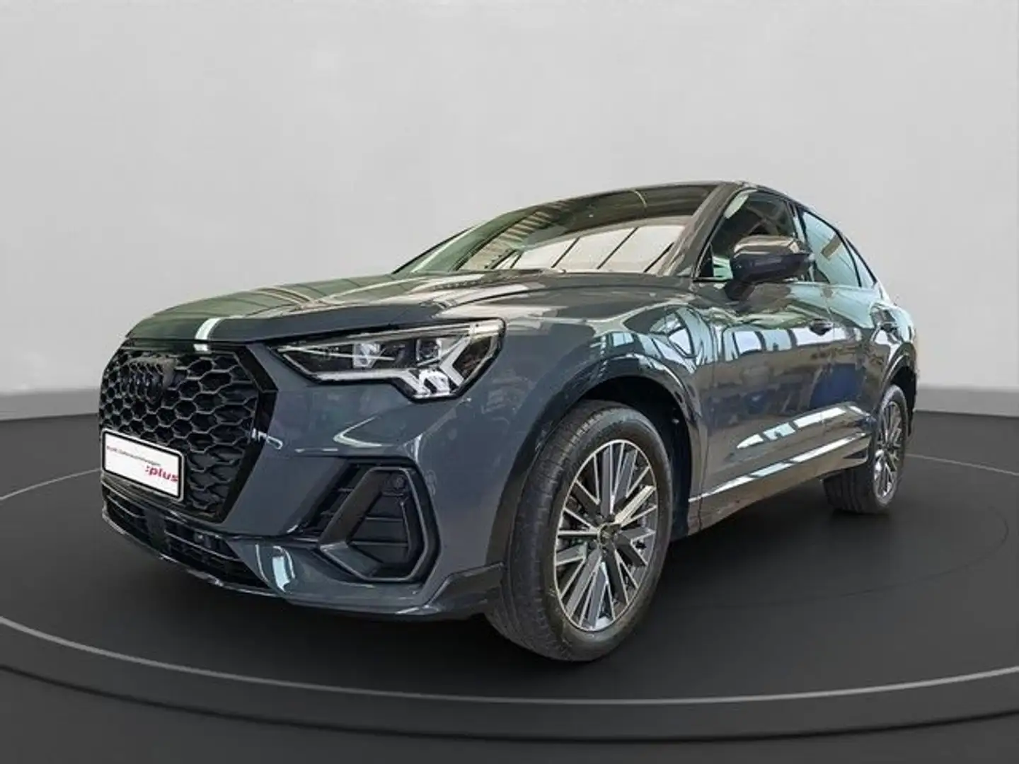Audi Q3 Sportback 45 1.4 tfsi e s-tronic 2022 Grijs - 1