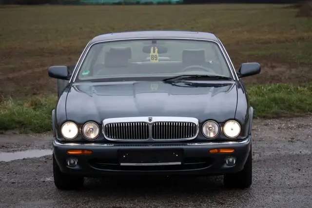 Jaguar XJ 4.0 Sovereign 3 Jahre Garantie aus 1.Hand