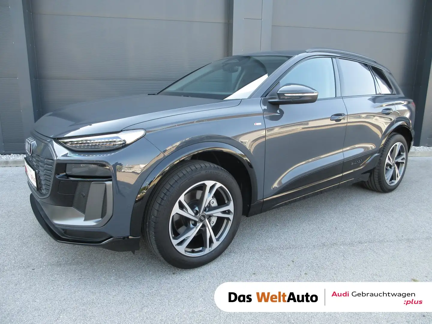 Audi Q6 e-tron e-tron quattro Grau - 1