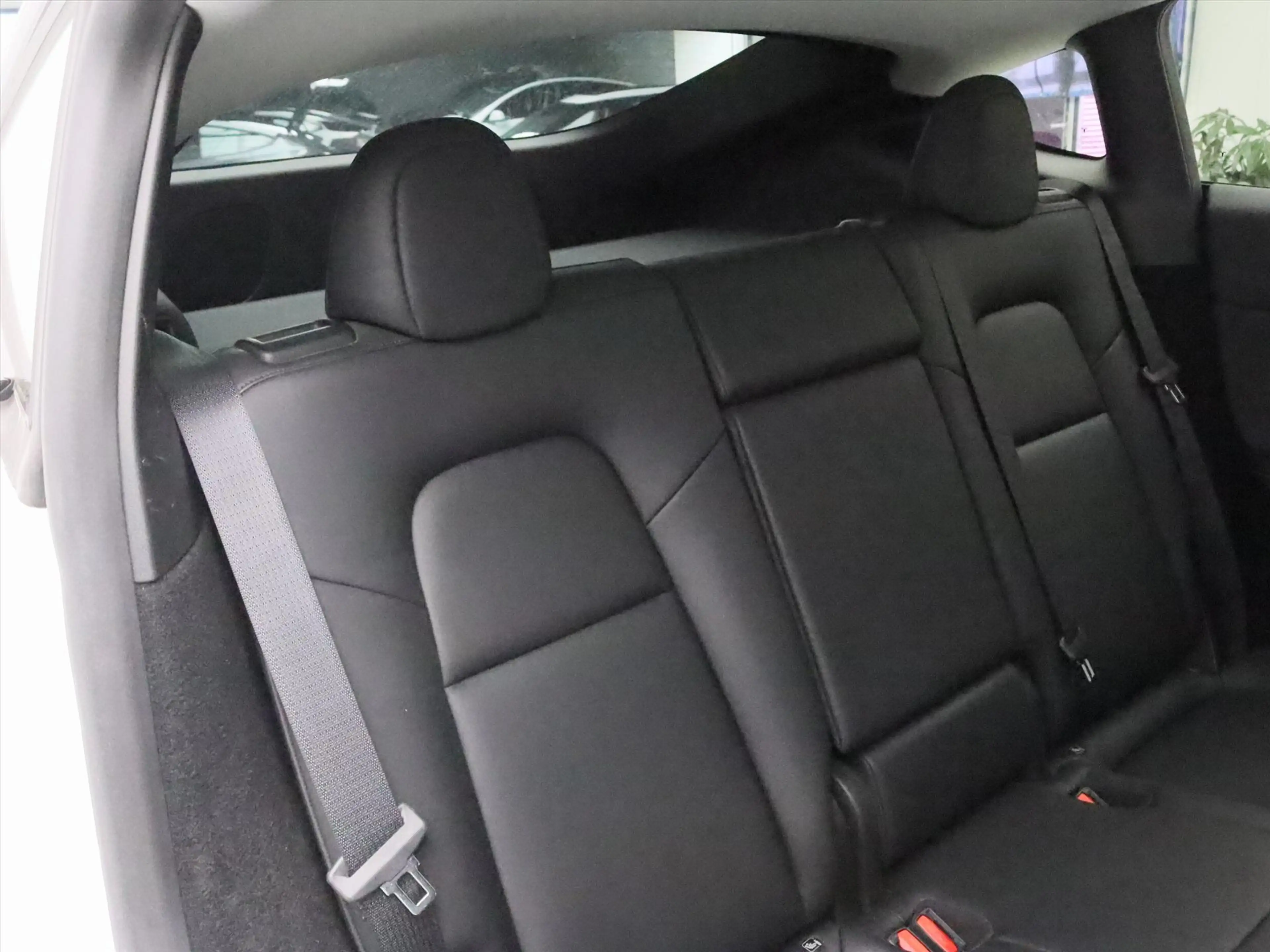 Tesla Model Y Long Range RWD 75kWh 299pk 94.5% SoH [ AMD RYZEN+A — photo 16