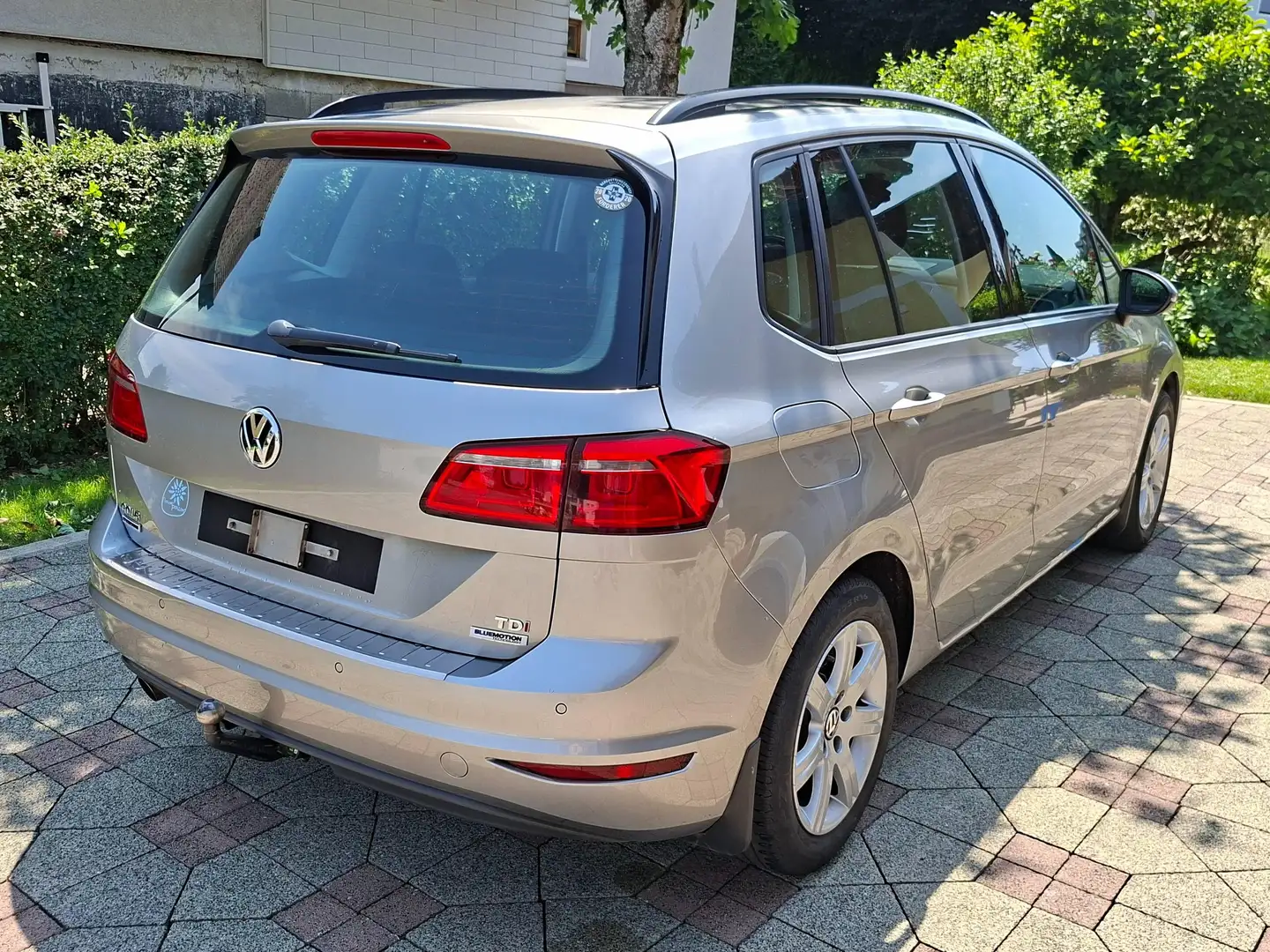 Volkswagen Golf Sportsvan Golf Sportsvan Trendline 1,6 BlueMotion TDI Trendline Silber - 2